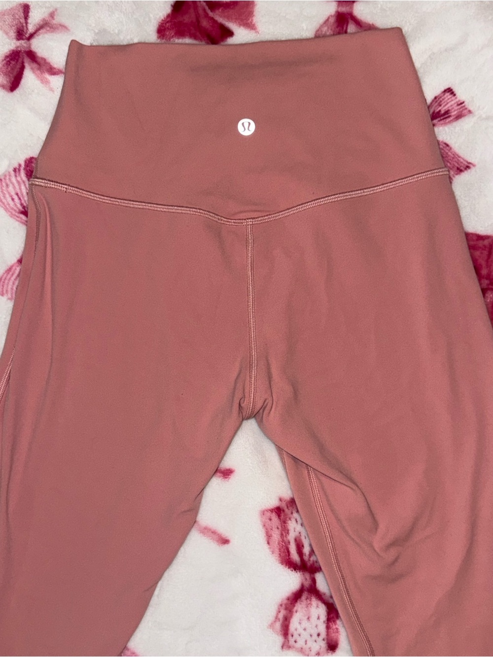 Lululemon High-Rise Leggings in Dusty Rose